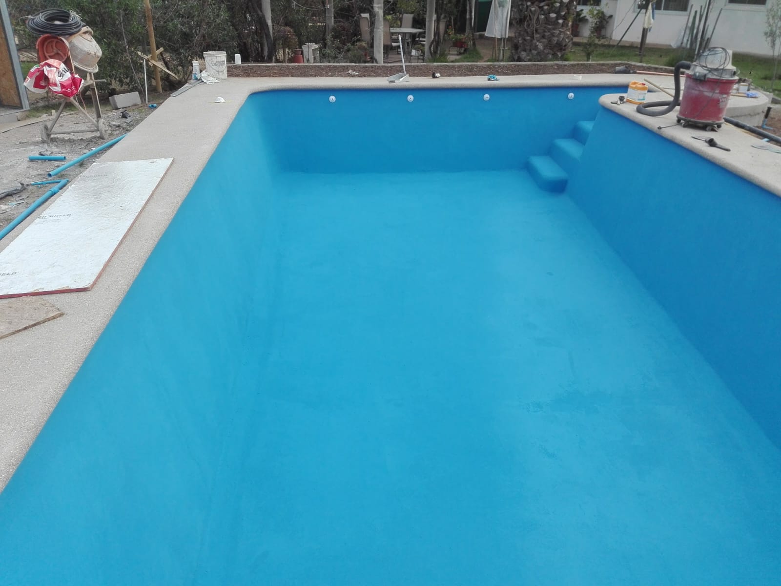 Construcción e Instalación de Piscinas Constructora Camila